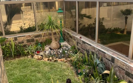 شقة رائعة للكراء بمالاغا بيتش المنصورية – 84م² في موقع ساحلي مميز